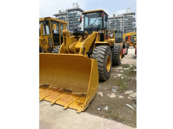 اللودر بعجل CATERPILLAR 966H