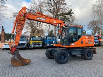 حفارة دولاب DOOSAN DX160W