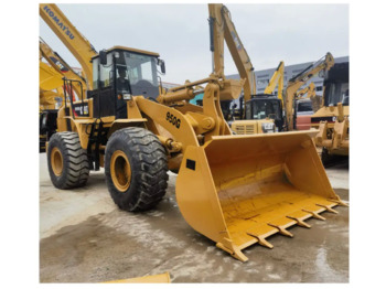 اللودر بعجل CATERPILLAR 950G