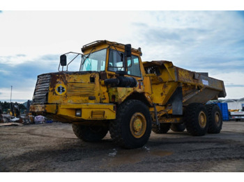 شاحنة قلاب مفصلية VOLVO A25C