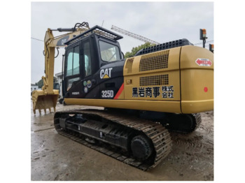 حفار زحاف CATERPILLAR 325D