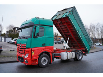 شاحنة قلاب MERCEDES-BENZ Actros 1842