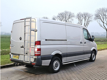 فان Mercedes-Benz Sprinter 319 AC AUT. V6 3.0 LTR: صورة 3