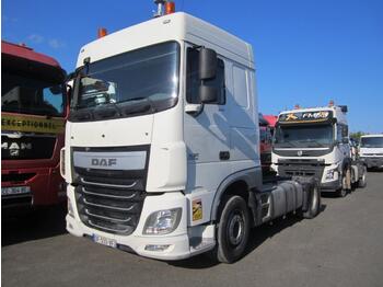 وحدة جر DAF XF 105 460