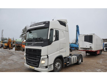 وحدة جر VOLVO FH 500