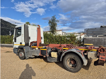 شاحنة ذات خطاف IVECO 120EL21: صورة 3