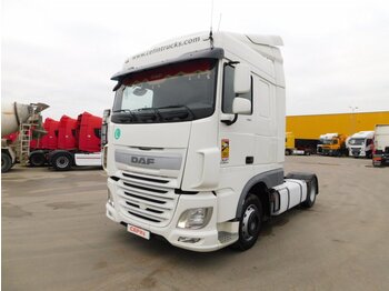 وحدة جر DAF XF 460