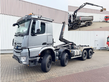 شاحنة ذات خطاف MERCEDES-BENZ Arocs 3248