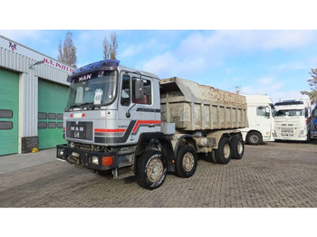 شاحنة قلاب MAN 35.362 8x4 Euro 2, ZF manual gearbox, VERY clean: صورة 3