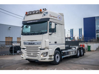 شاحنة ذات خطاف DAF XF 105 460