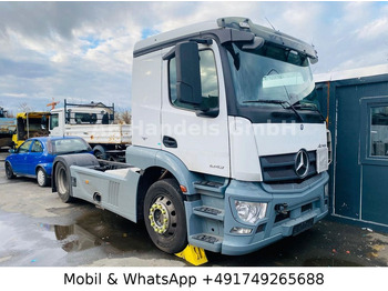 وحدة جر MERCEDES-BENZ Actros 1843