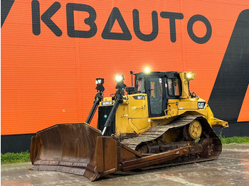 جرافة CATERPILLAR D6T