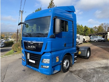 وحدة جر MAN TGX 18.460