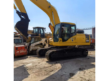 حفار زحاف KOMATSU PC200-7