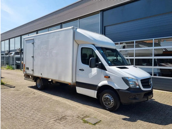 شاحنة مغلقة الصندوق MERCEDES-BENZ Sprinter 516