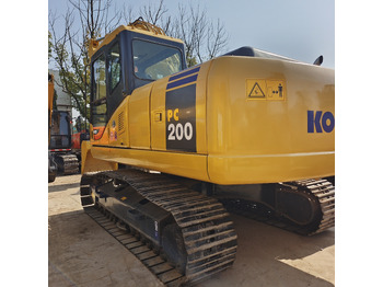 حفار زحاف KOMATSU PC200-7