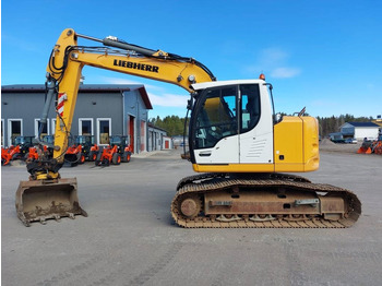 حفار زحاف LIEBHERR R 914