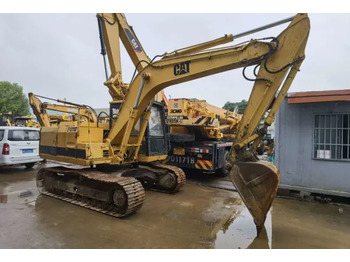 حفار زحاف CATERPILLAR E120B