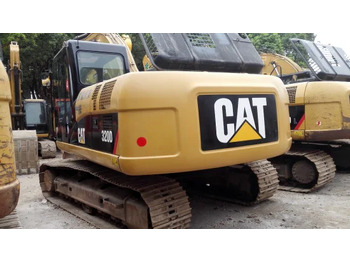 حفار زحاف CATERPILLAR 320D2