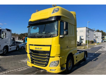 وحدة جر DAF XF 510