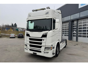 وحدة جر SCANIA R 500