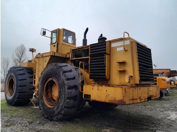 اللودر بعجل CATERPILLAR 992