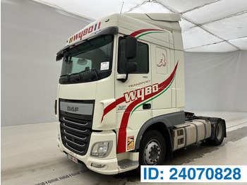 وحدة جر DAF XF 460