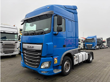 وحدة جر DAF XF 460