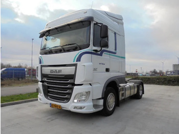 وحدة جر DAF XF 440