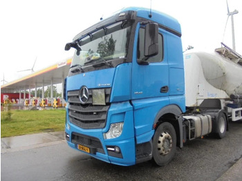 وحدة جر MERCEDES-BENZ Actros 1842