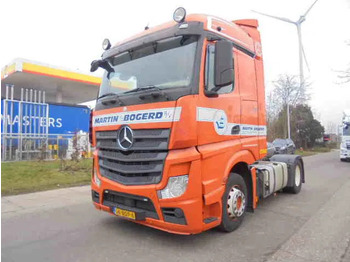 وحدة جر MERCEDES-BENZ Actros 1842