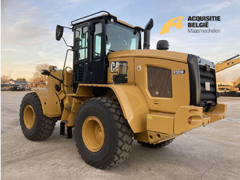 اللودر بعجل CATERPILLAR 930M