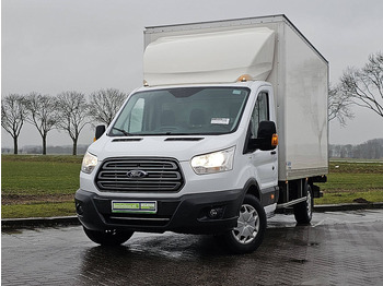 شاحنة مغلقة الصندوق FORD Transit