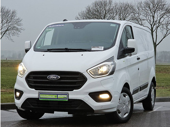 فان المدمجة FORD Transit