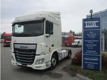 وحدة جر DAF XF 460