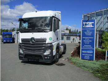 وحدة جر MERCEDES-BENZ Actros 1845