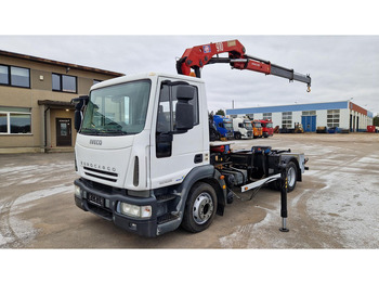 شاحنة ذات خطاف IVECO EuroCargo 120E