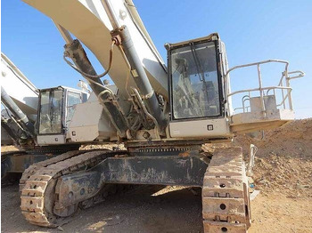 حفارة LIEBHERR