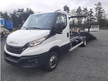 شاحنة سحب IVECO Daily 35c18