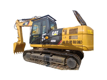 حفار زحاف CATERPILLAR 325D