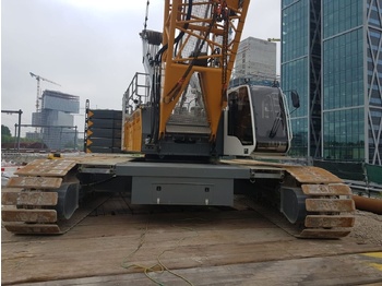 رافعة مجنزرة LIEBHERR LR 1160