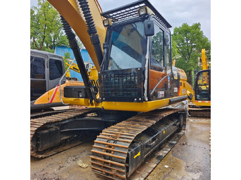 حفار زحاف CAT 320D2: صورة 2