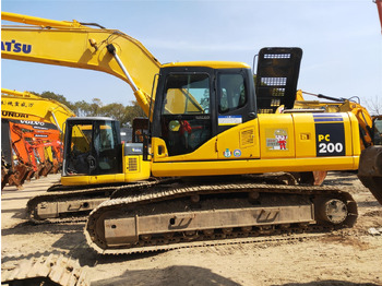 حفار زحاف KOMATSU PC200-7