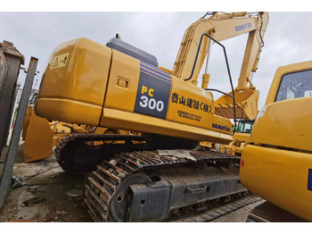 حفار زحاف KOMATSU PC300-7