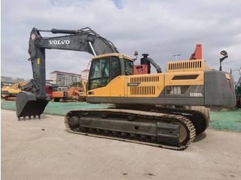 حفار زحاف VOLVO EC480DL