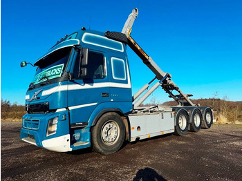 شاحنة ذات خطاف VOLVO FMX 500