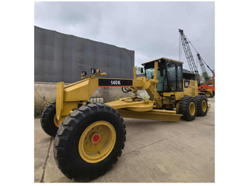 ممهدة CATERPILLAR 140H