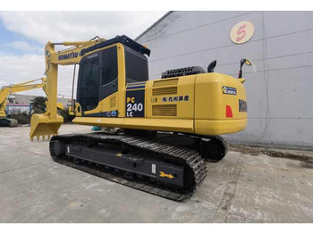 حفار زحاف Japan original Komatsu PC240lc-8 digger, medium size hydraulic excavator PC200 PC210 PC220 PC240 for sale: صورة 3