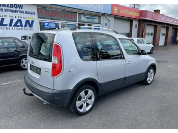 سيارة Skoda Roomster I Roomster Scout 1.6-16V Klima 2012: صورة 4