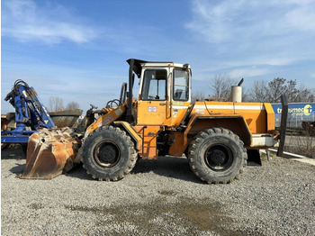 اللودر بعجل Liebherr L 521: صورة 2